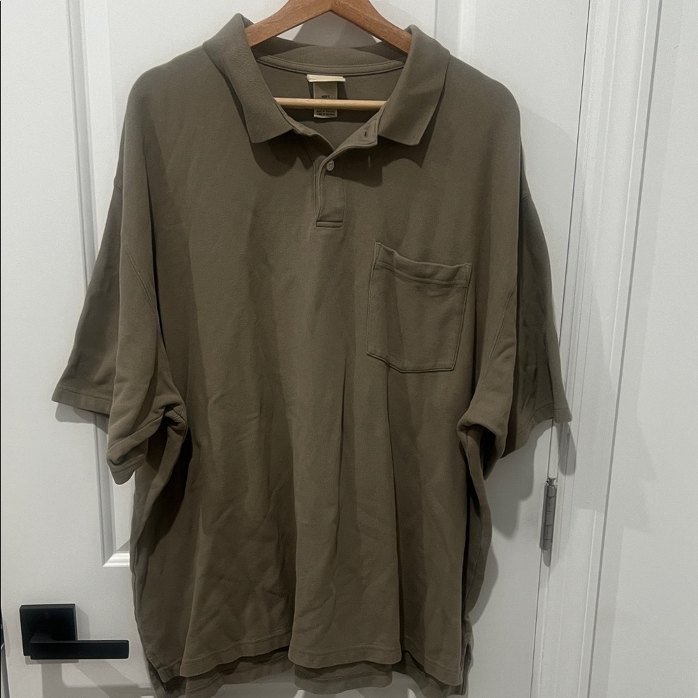 L.L. Bean Men's Tan Pocket Polo Size XXLā